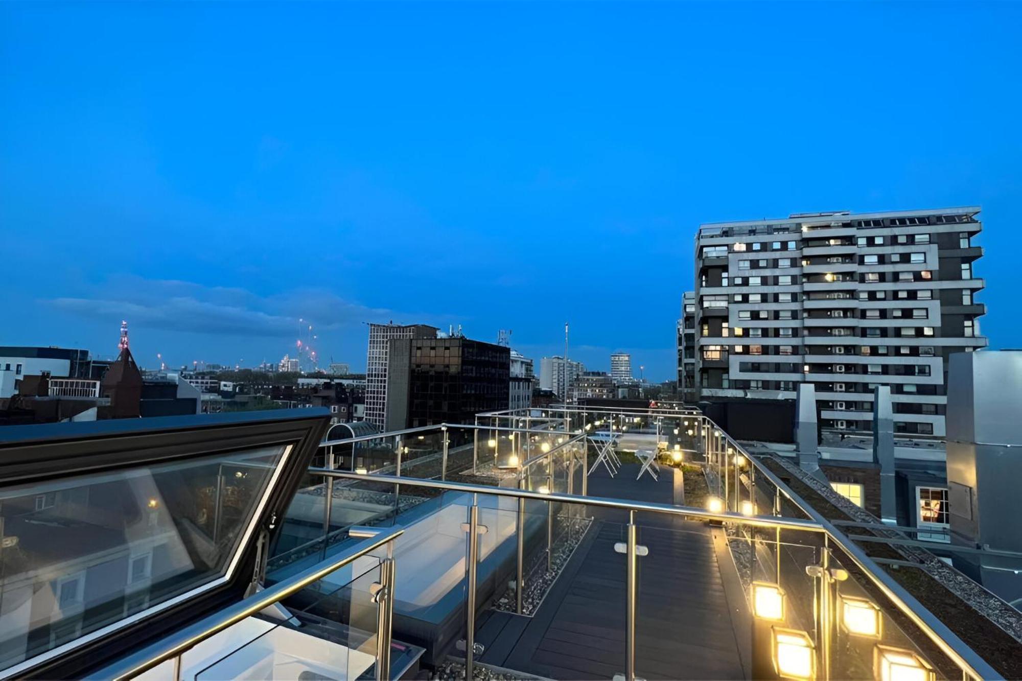 Apartment Marble Arch Penthouses With Skyline Views *