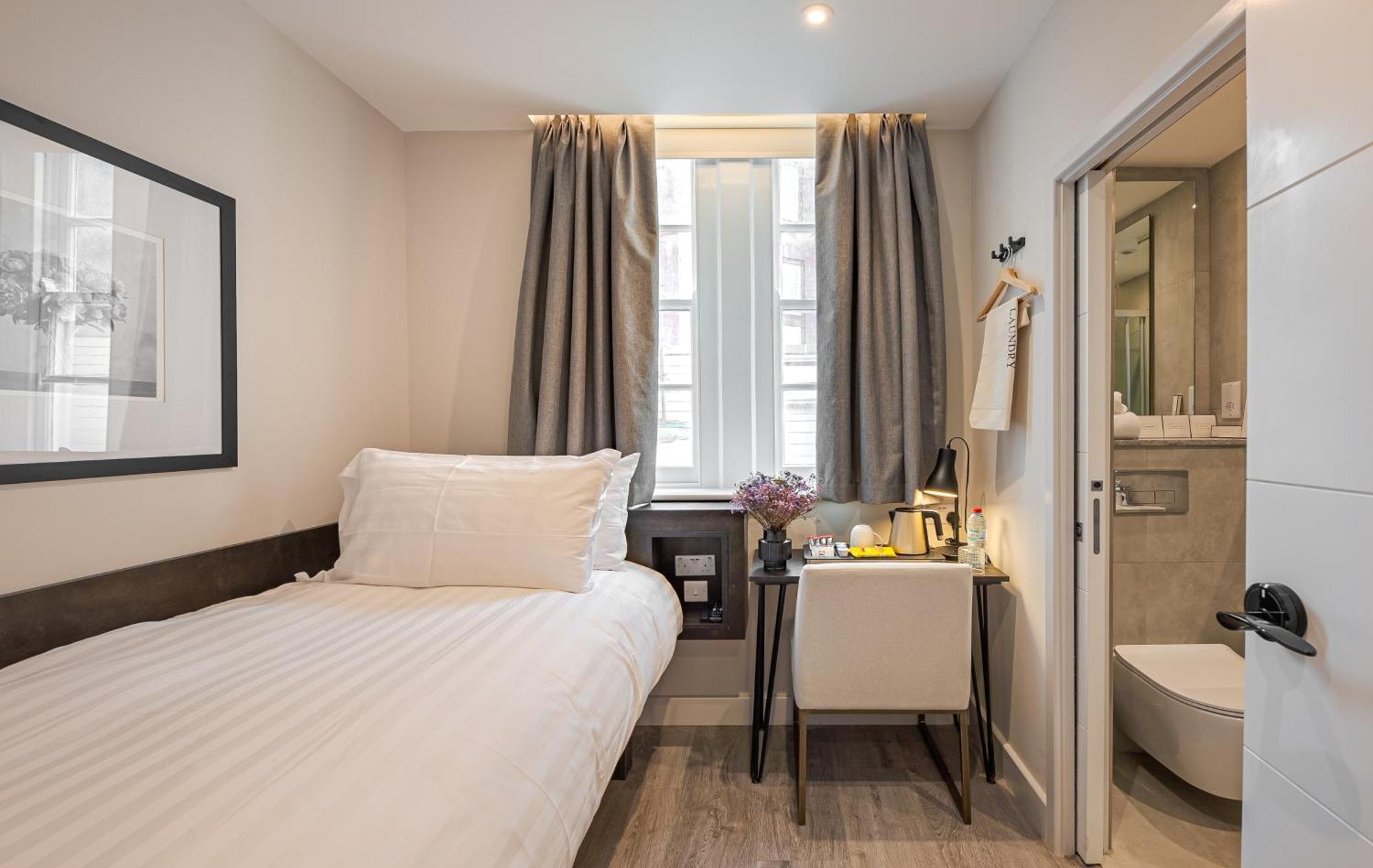 King's Cross Express Hotell 4*