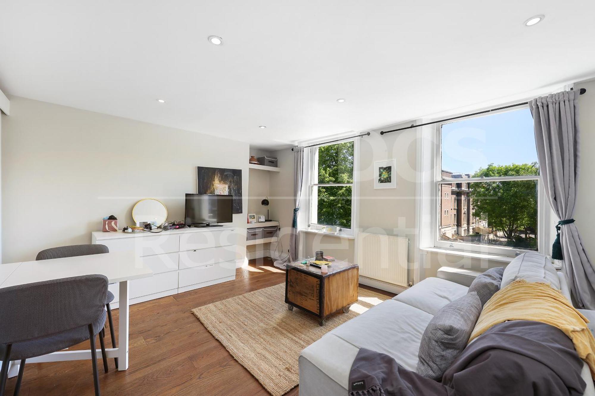 Modernised 1 And 2 Bedrooms Option Terrace And Balcony High Street Appartement *