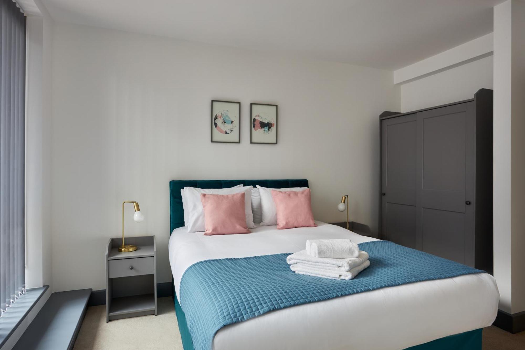 Canning Town By Viridian Apartment London