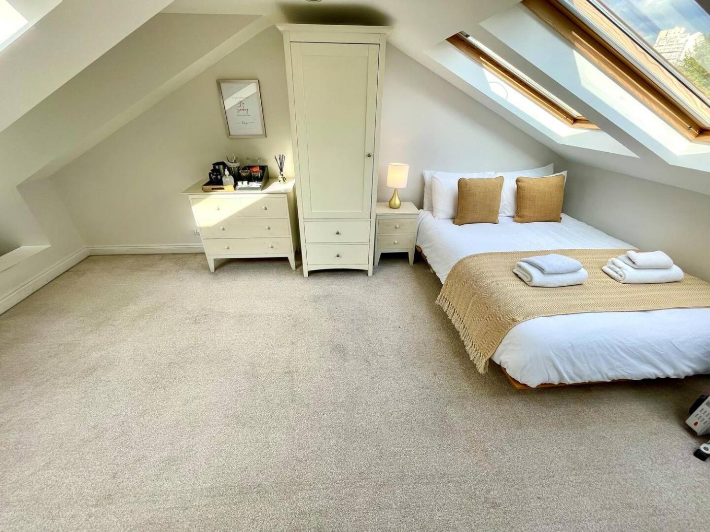 Bright Quiet Loft Ensuite Serene Clapham Area Vakantiehuis *