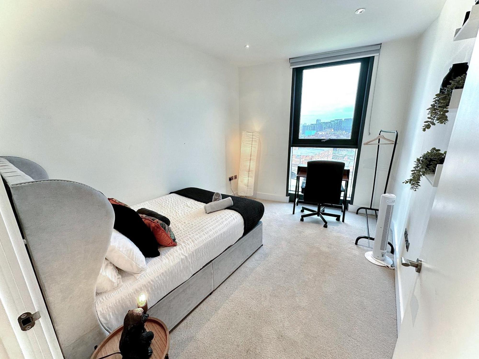 3 Bedroom Penthouse With Private Terrace, Battersea, Nine Elms * Londres