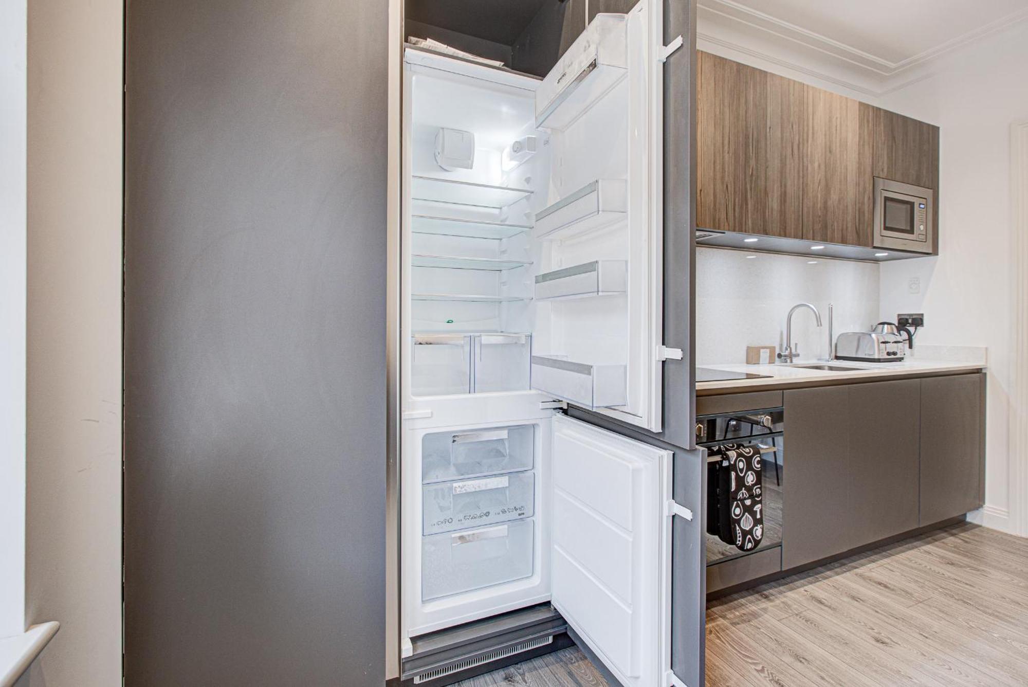 Apartment Hybrid Resi - Fulham Near Chelsea And Putney *
