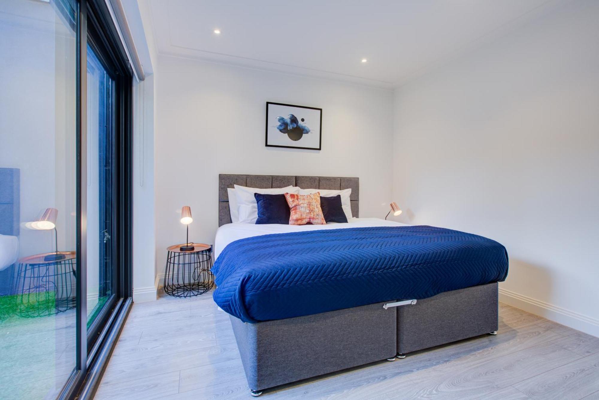 Hybrid Resi - Fulham Near Chelsea And Putney Londen