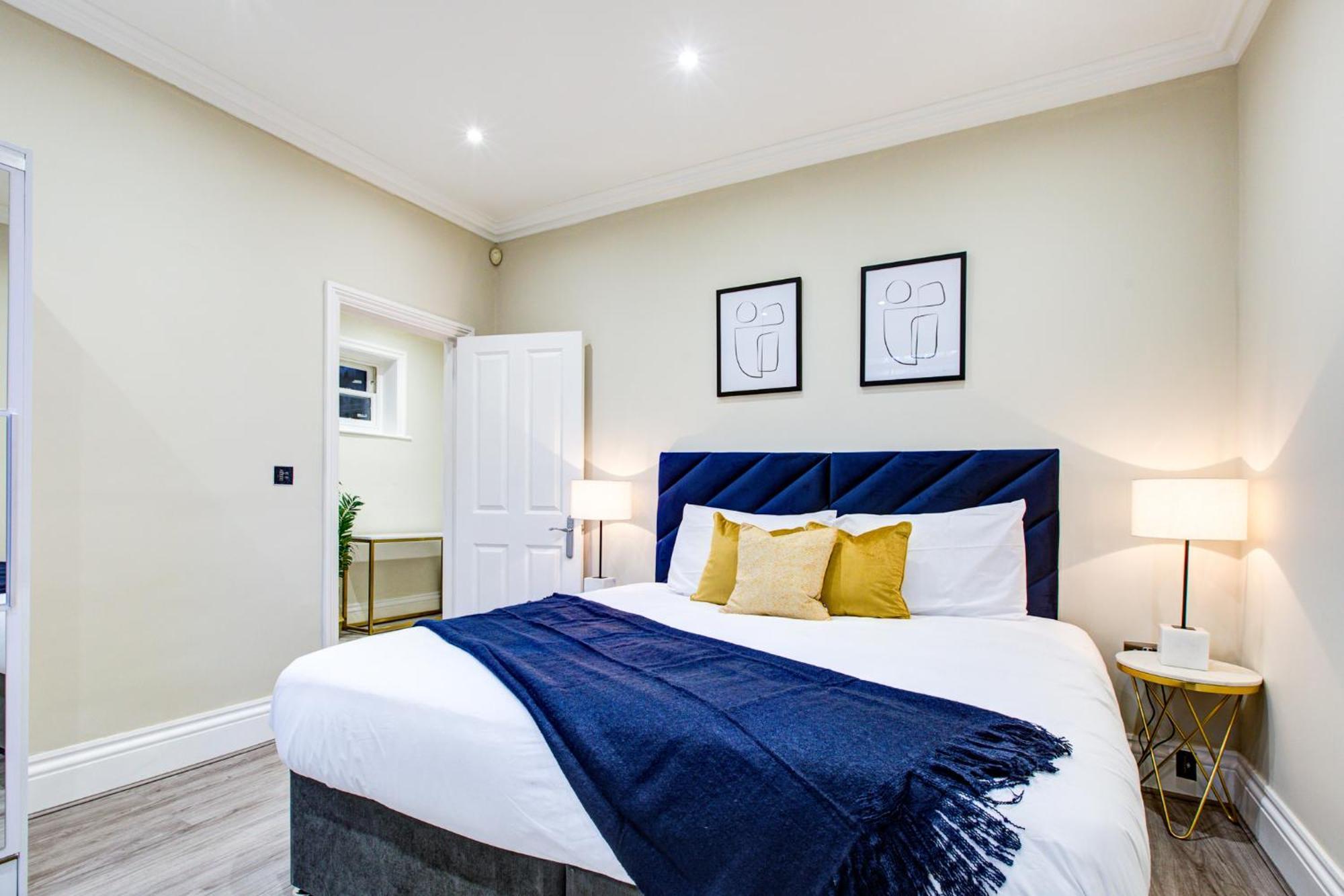Hybrid Resi - Fulham Near Chelsea And Putney * London