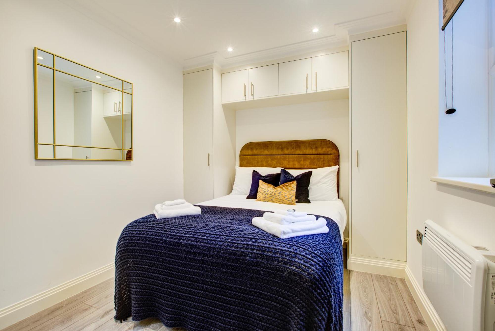 Hybrid Resi - Fulham Near Chelsea And Putney London