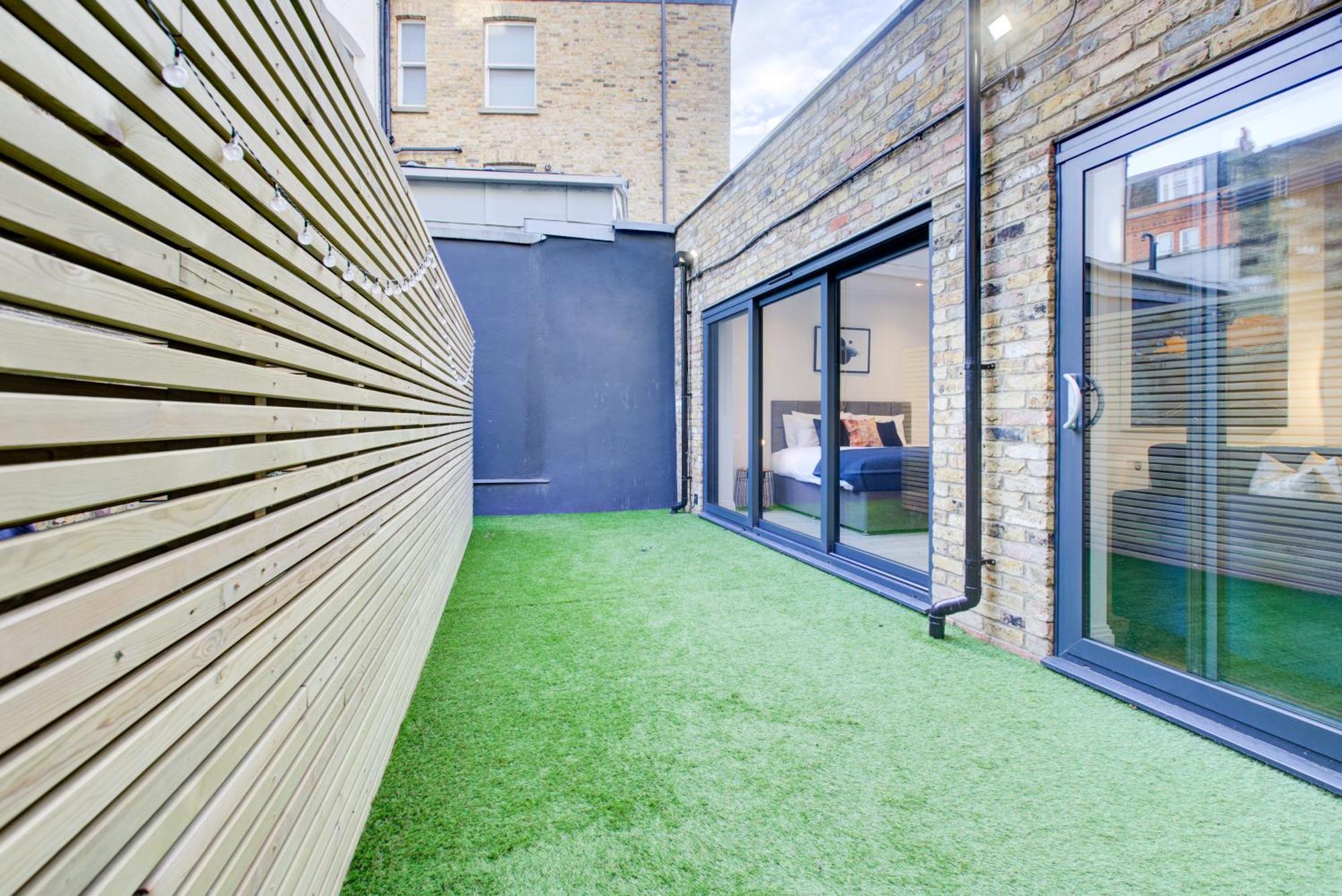 Apartment Hybrid Resi - Fulham Near Chelsea And Putney *
