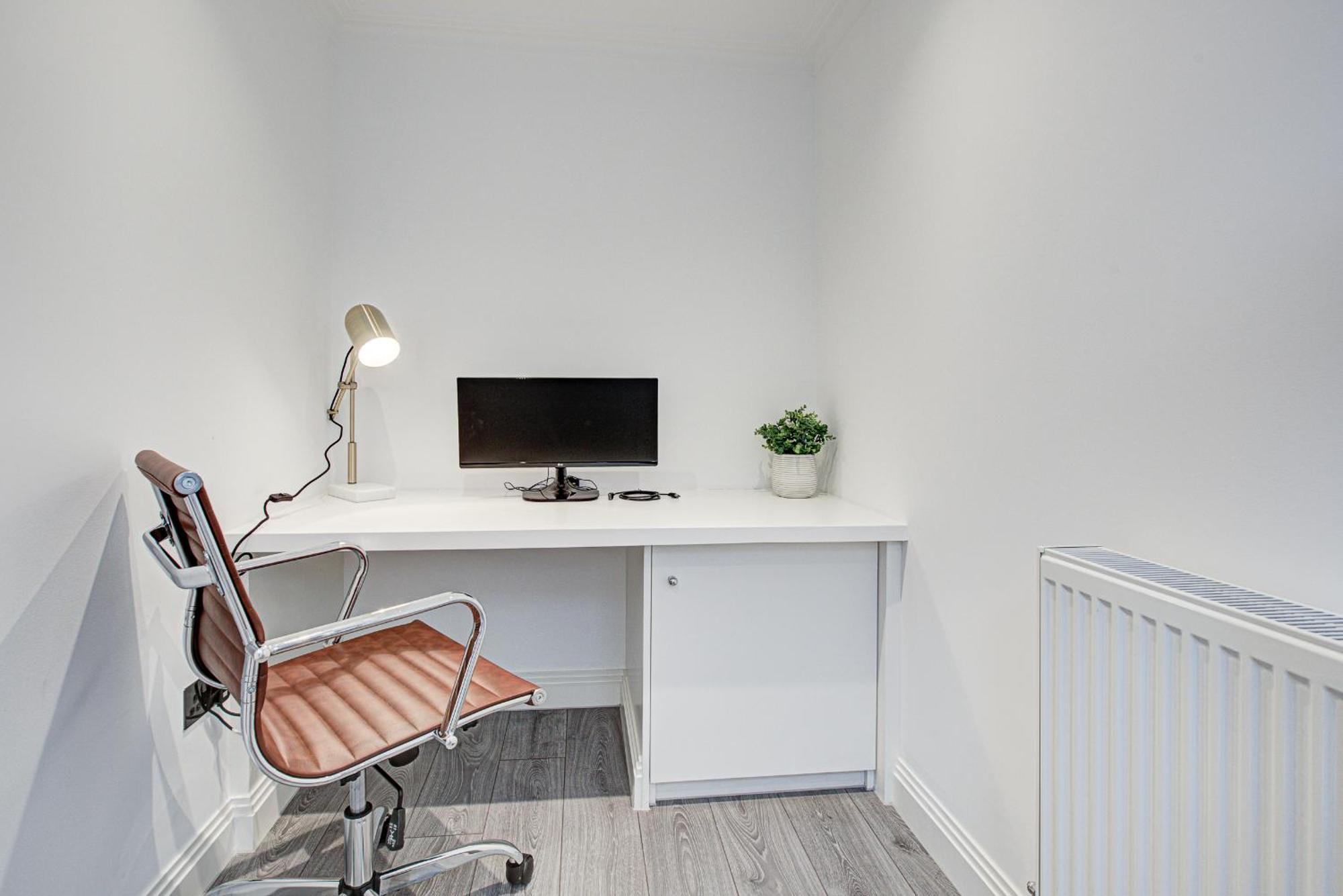Hybrid Resi - Fulham Near Chelsea And Putney Apartment