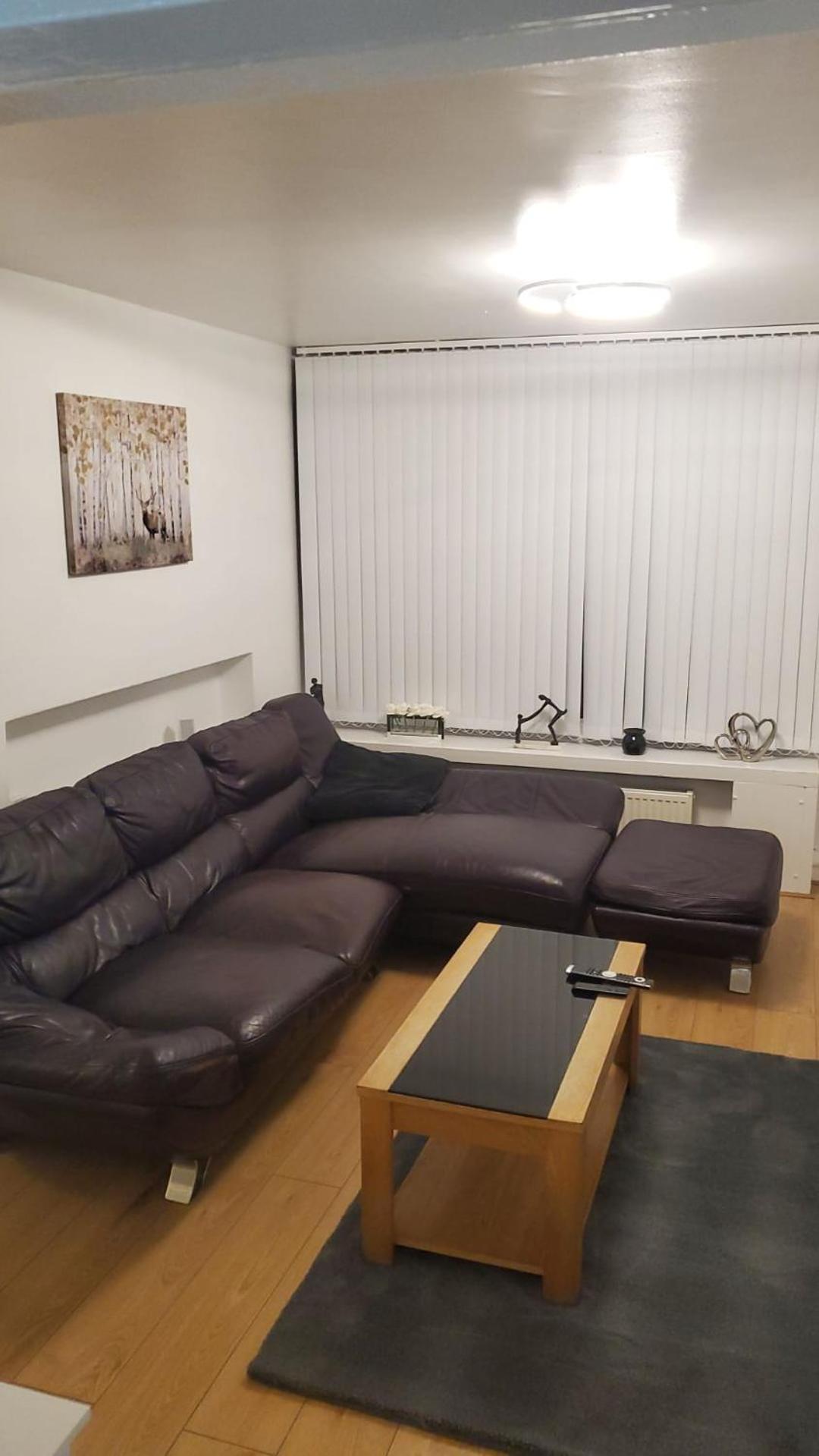 Apartment Cosy 2 Bedroom In South West *