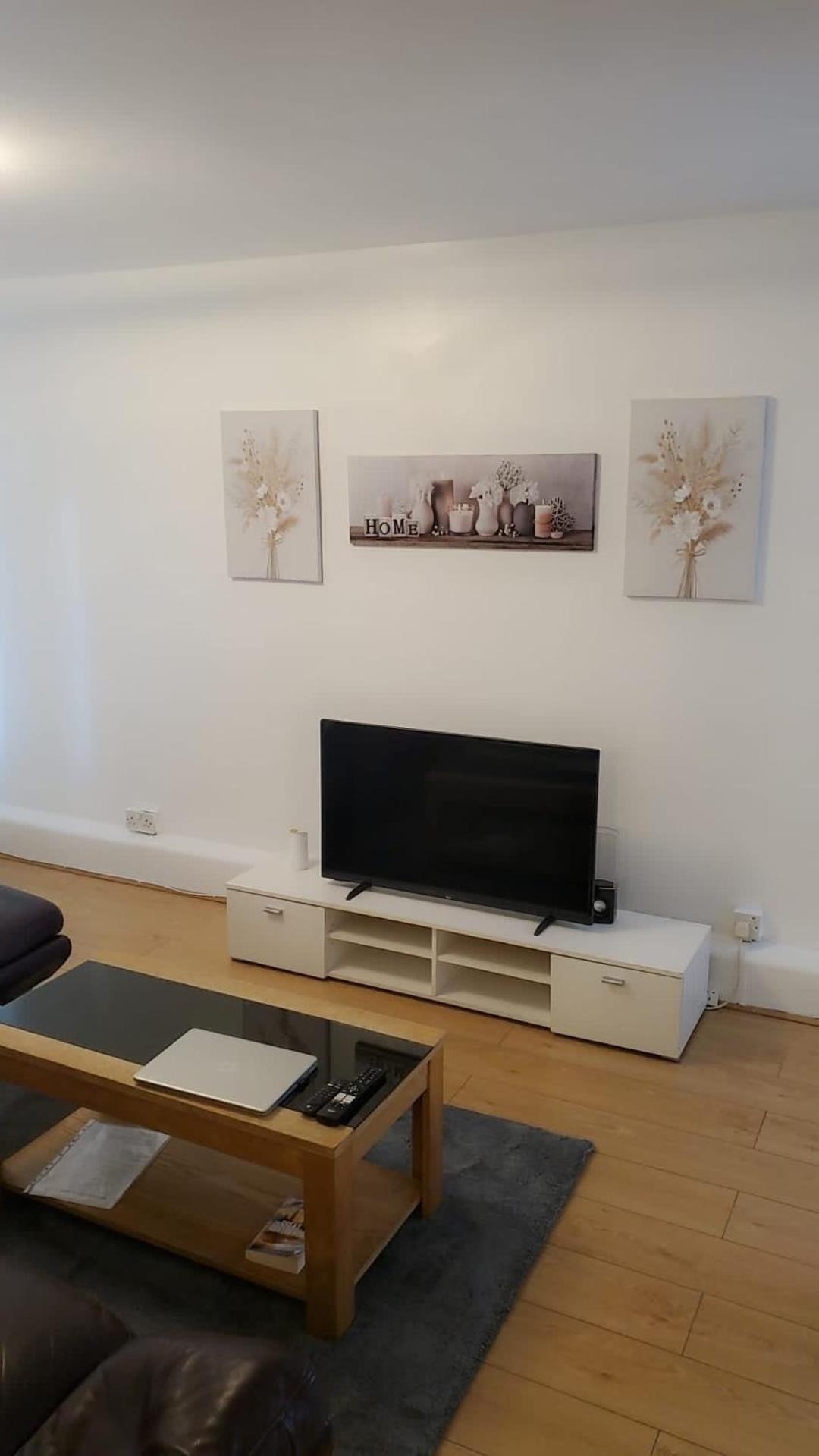 Cosy 2 Bedroom In South West * London