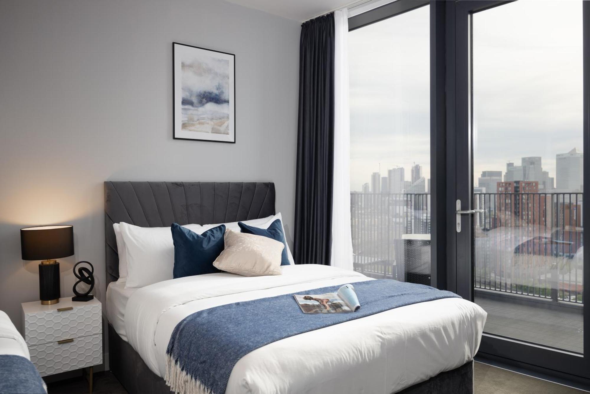 Leilighet Luxury & Spacious 2 Bedroom Apt With City Views