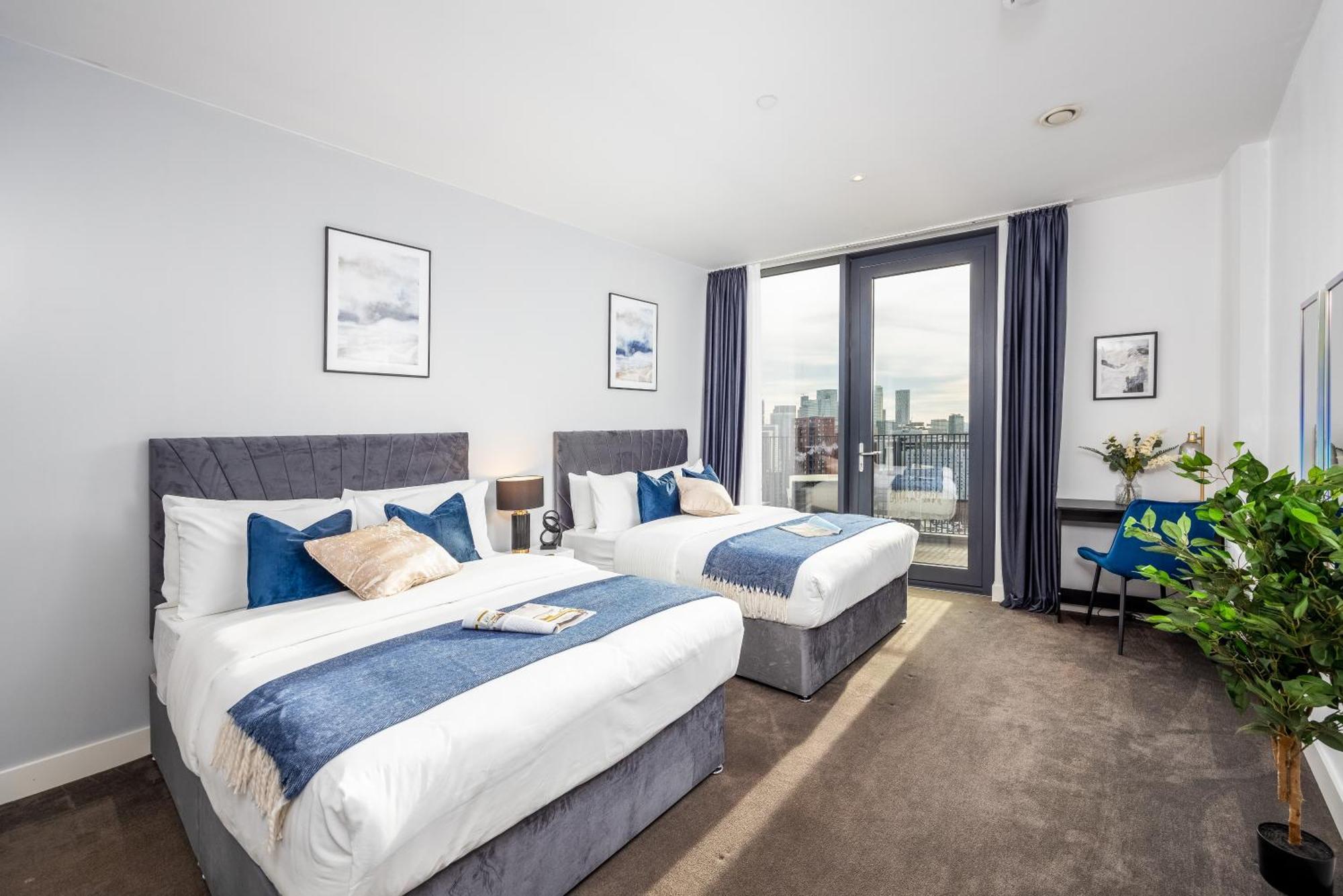 Leilighet Luxury & Spacious 2 Bedroom Apt With City Views