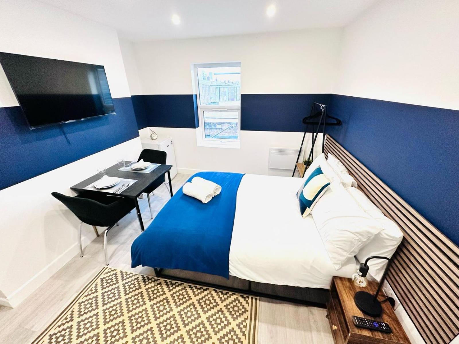 Guest house 58 Blue House Center Studio, Spot *