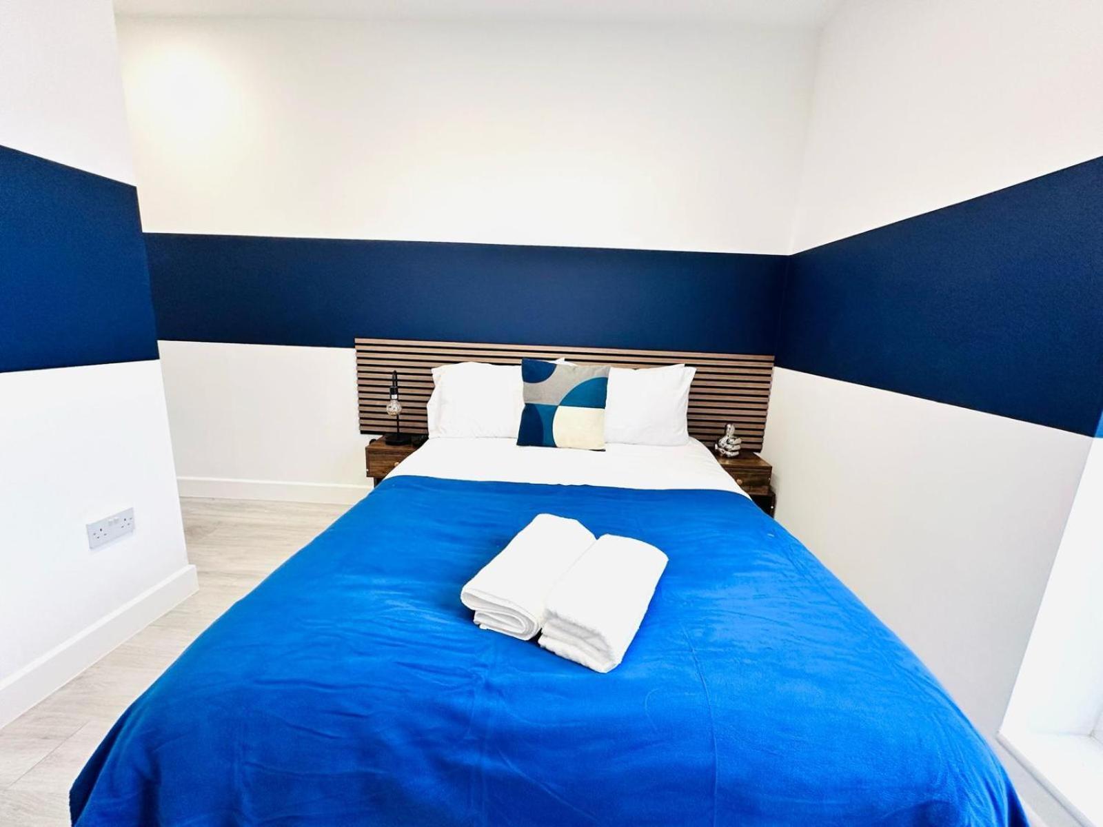 58 Blue House Center Studio, Spot Guest house London