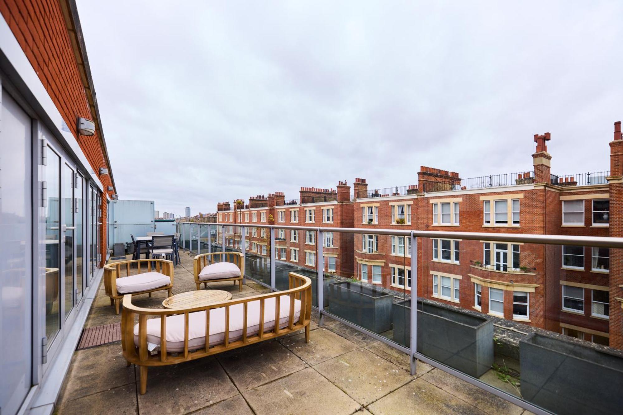 The Battersea Park Place - Amazing 2bdr Flat With Terrace