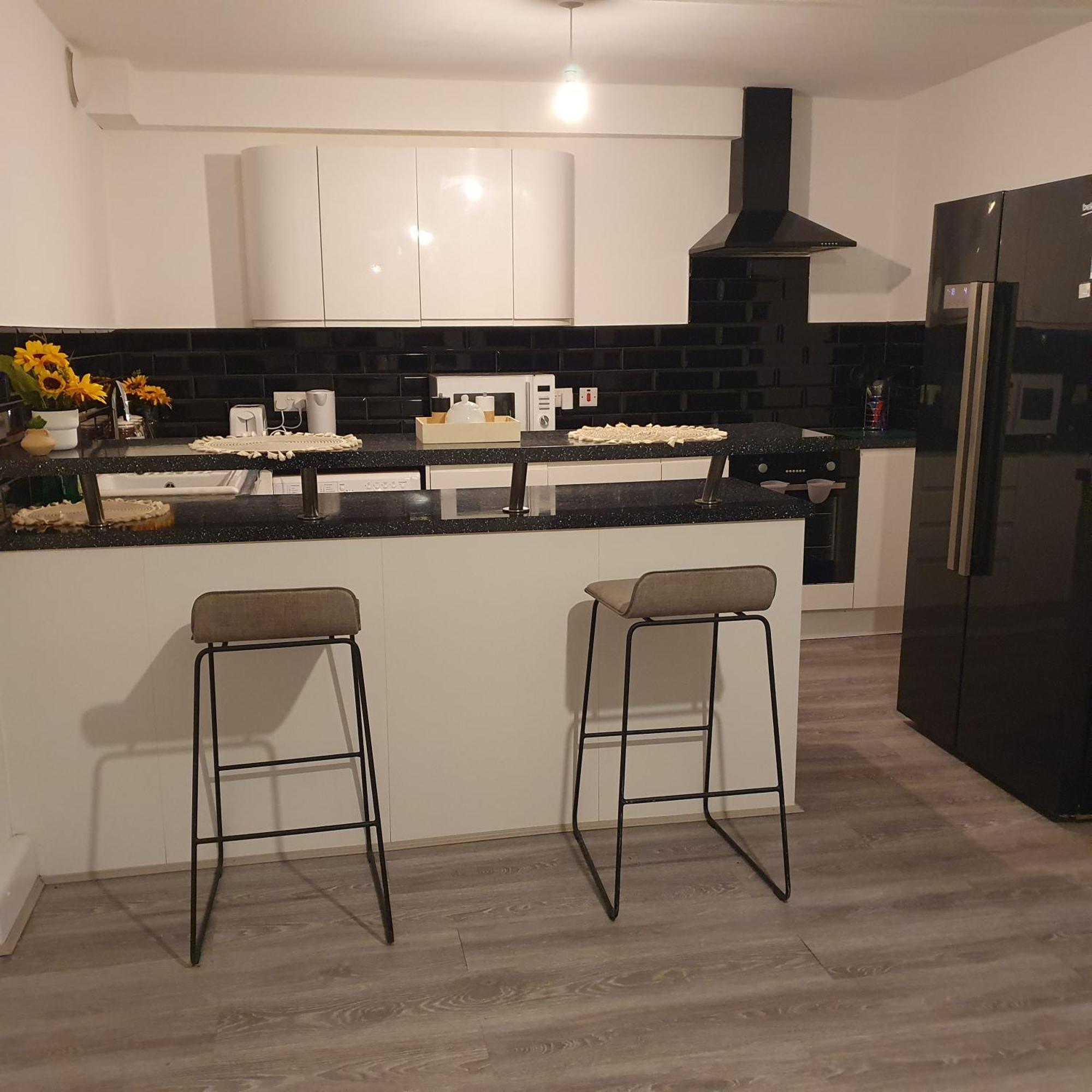 Gasthuis Yolo House *