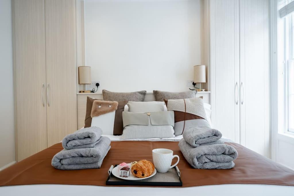 Villaer Luxury 3brs House In The Heart Of Victoria *