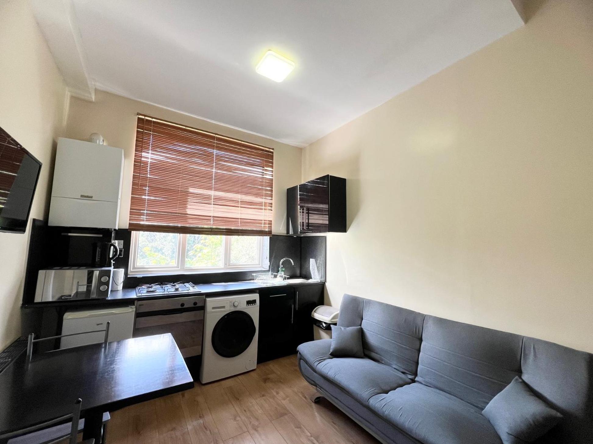 Comfy - Finchley Road Londen