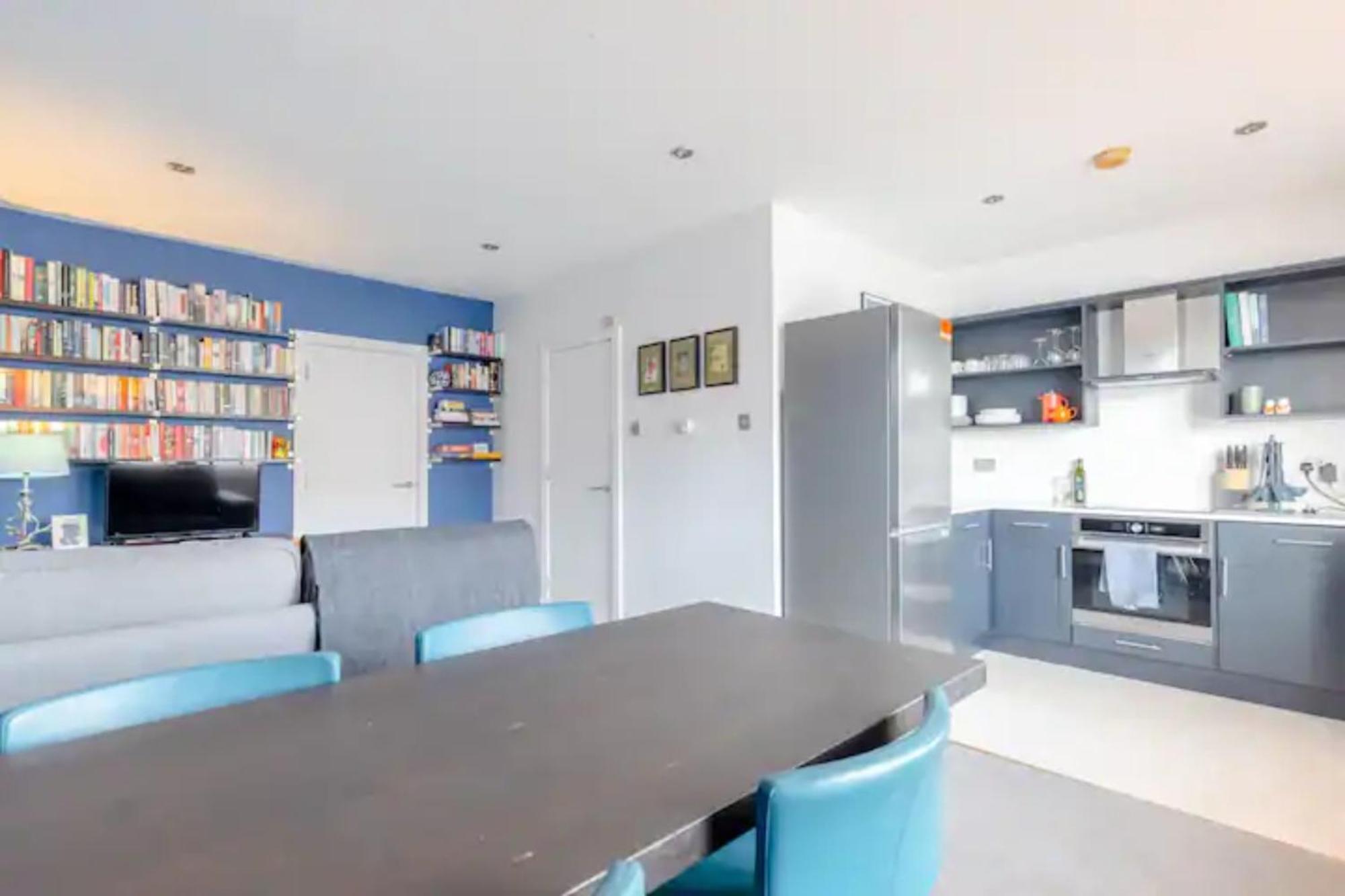 Spacious 2 Bedroom Retreat In East Dulwich Apartment London