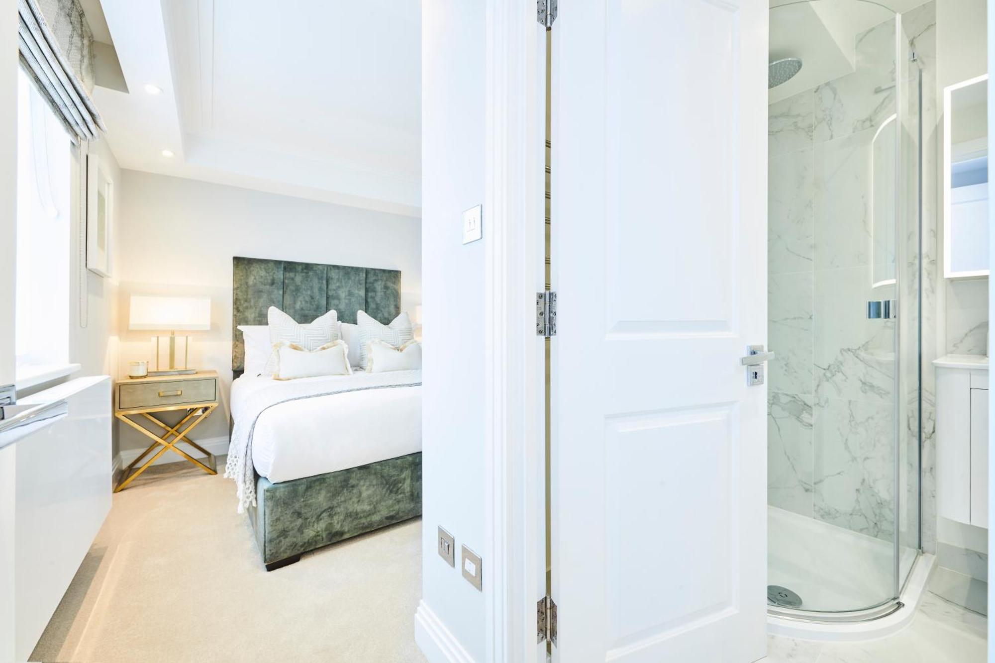 Pond Place London