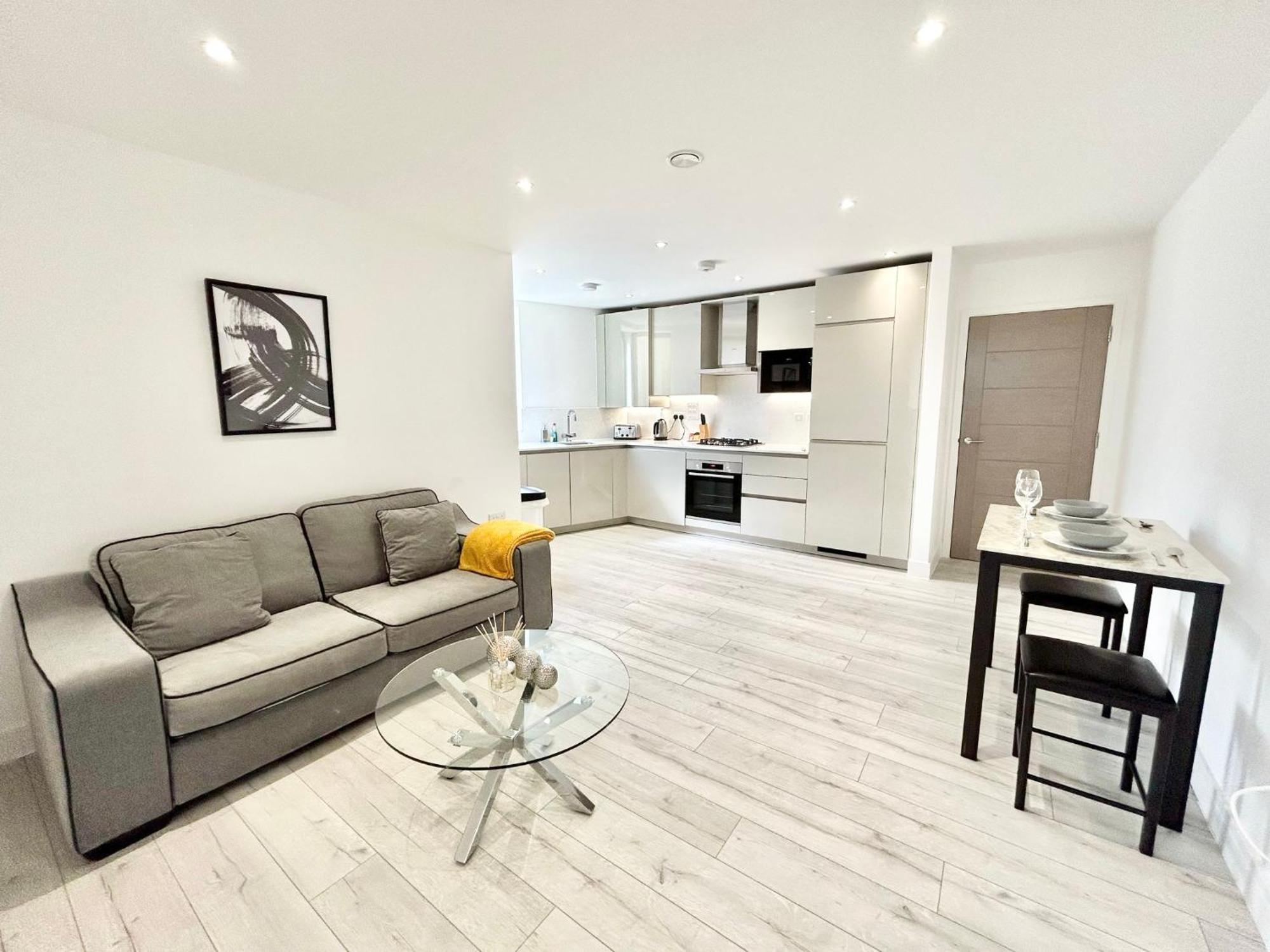 Aparthotel Queens Luxury Wembley Stadium - London