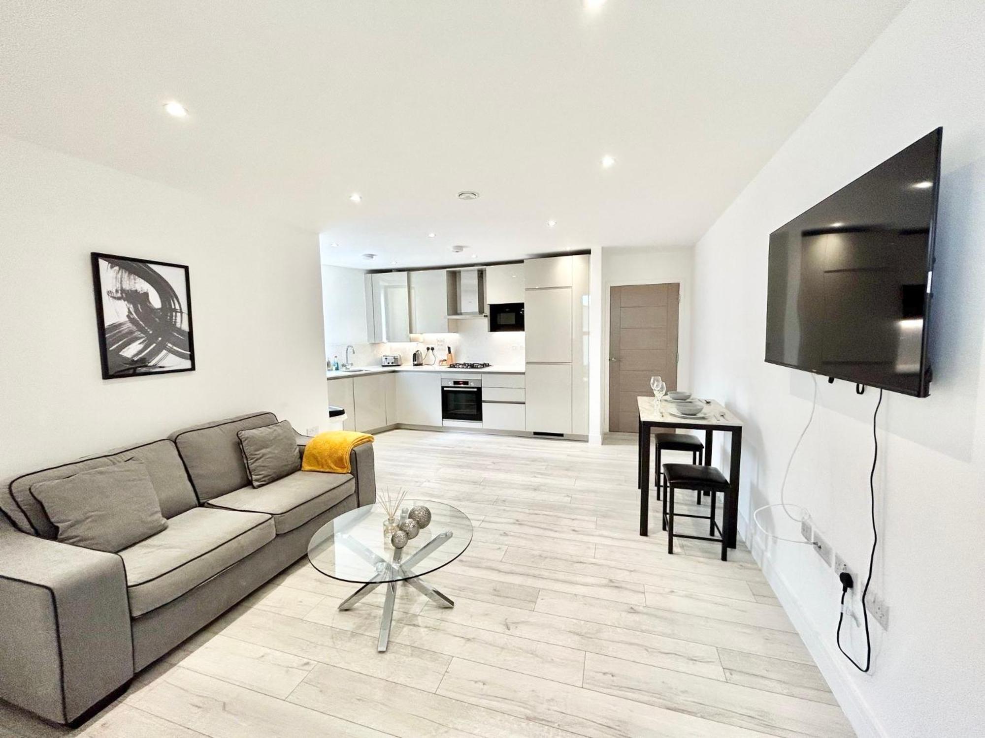 Queens Luxury Wembley Stadium - Aparthotel London