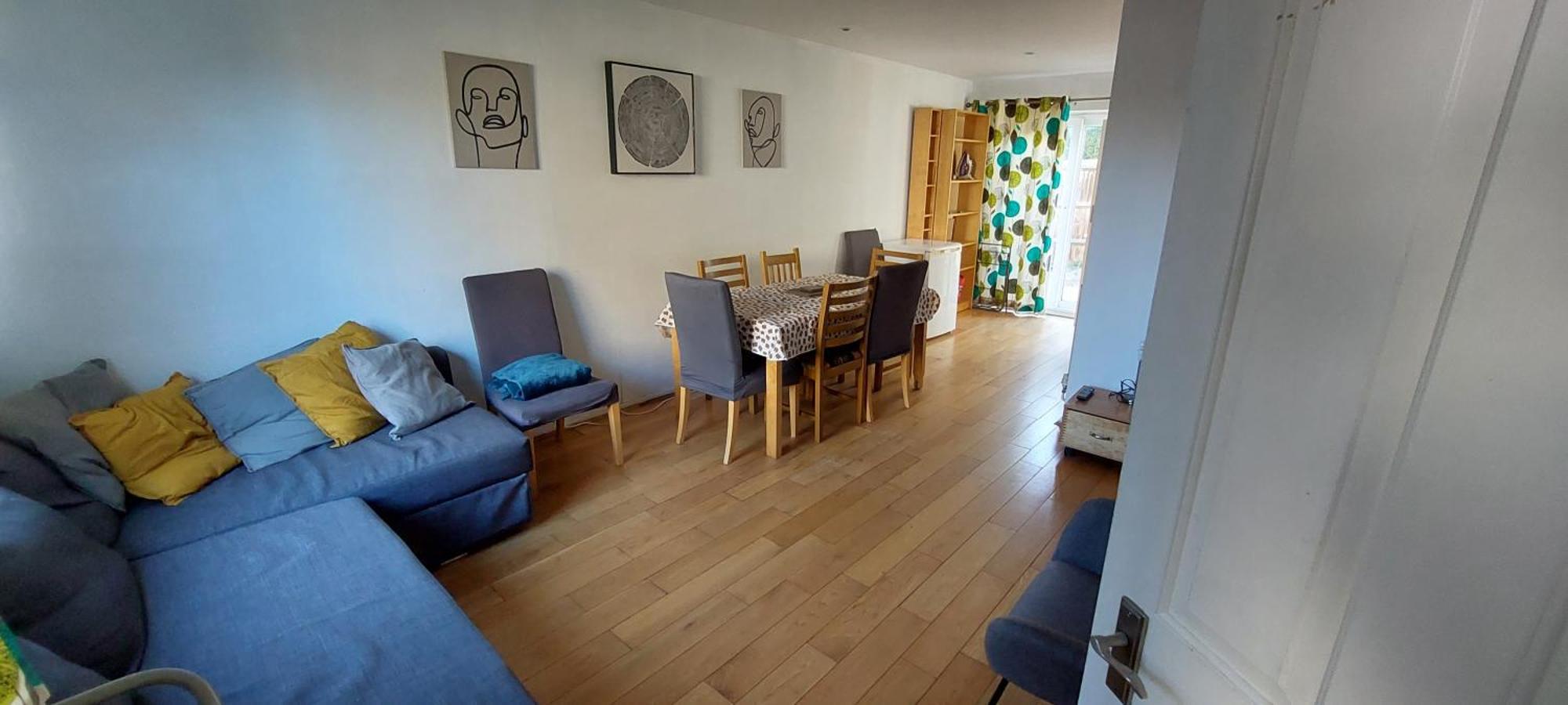 Сasa de vacaciones 3 Bedroom House Wimbledon Londres