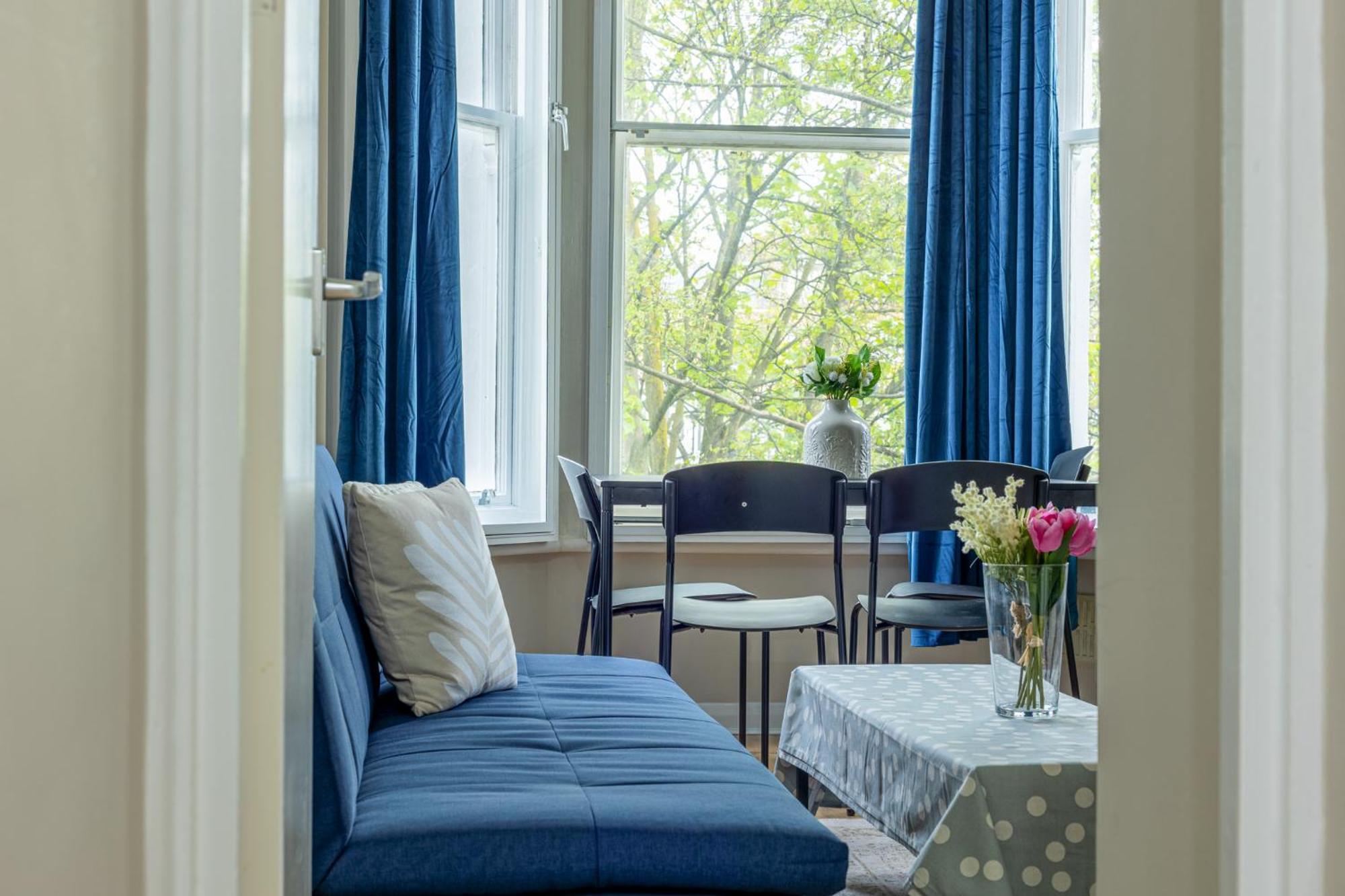 Bright & Stylish 1br, 5min Kensington Olympia Tube Appartement *