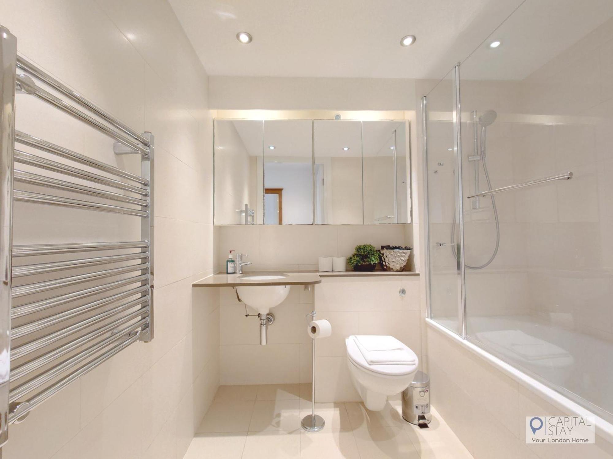 Apartment Deluxe One Bed By Excel & O2 *