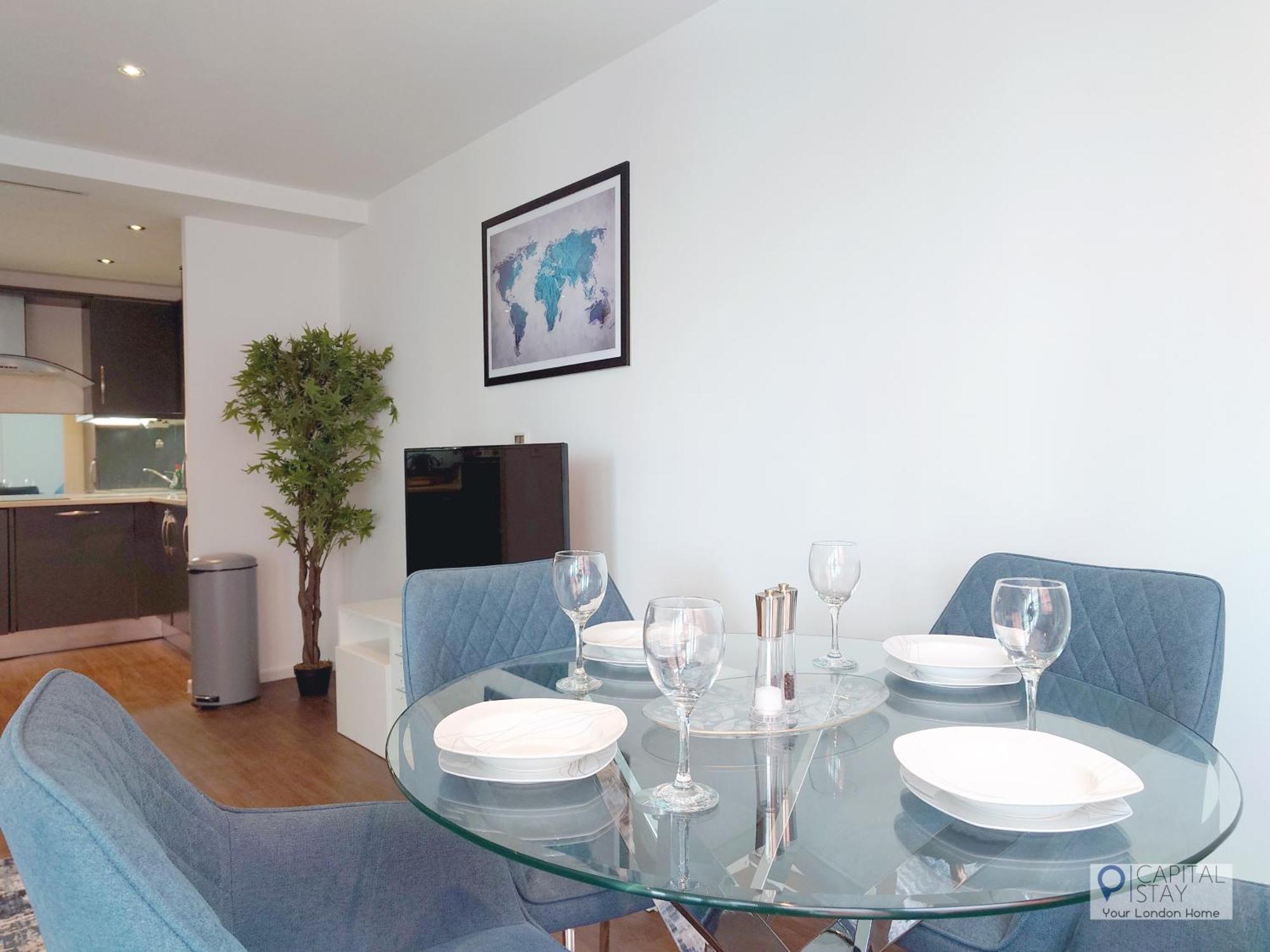 Apartment Deluxe One Bed By Excel & O2 *
