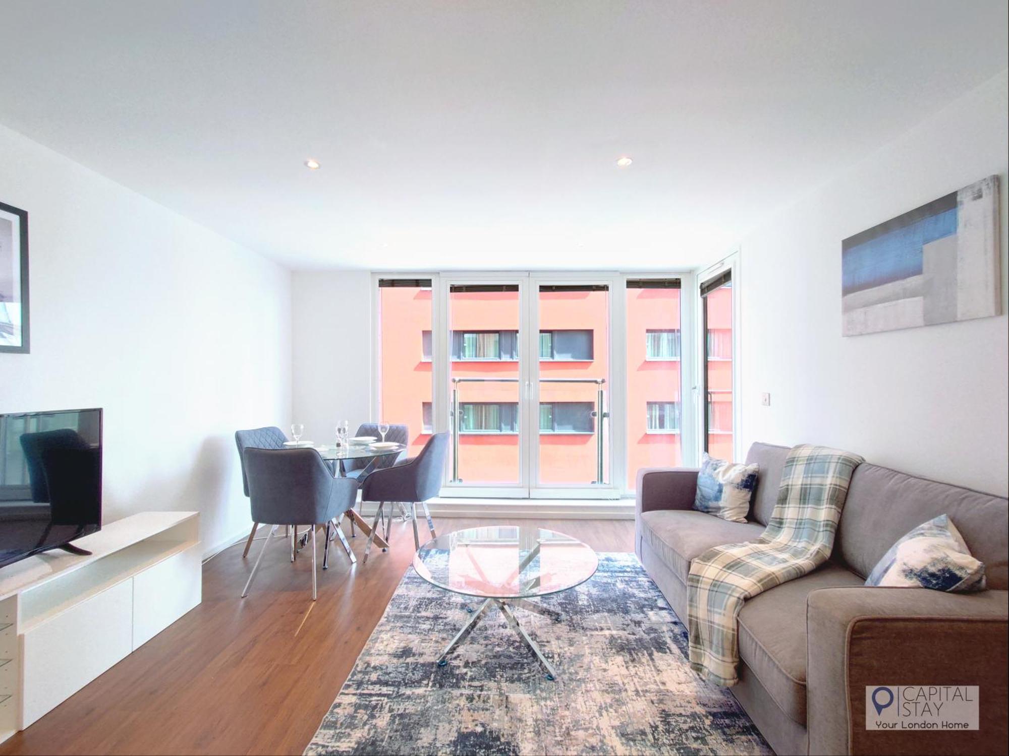 Deluxe One Bed By Excel & O2 Apartment London