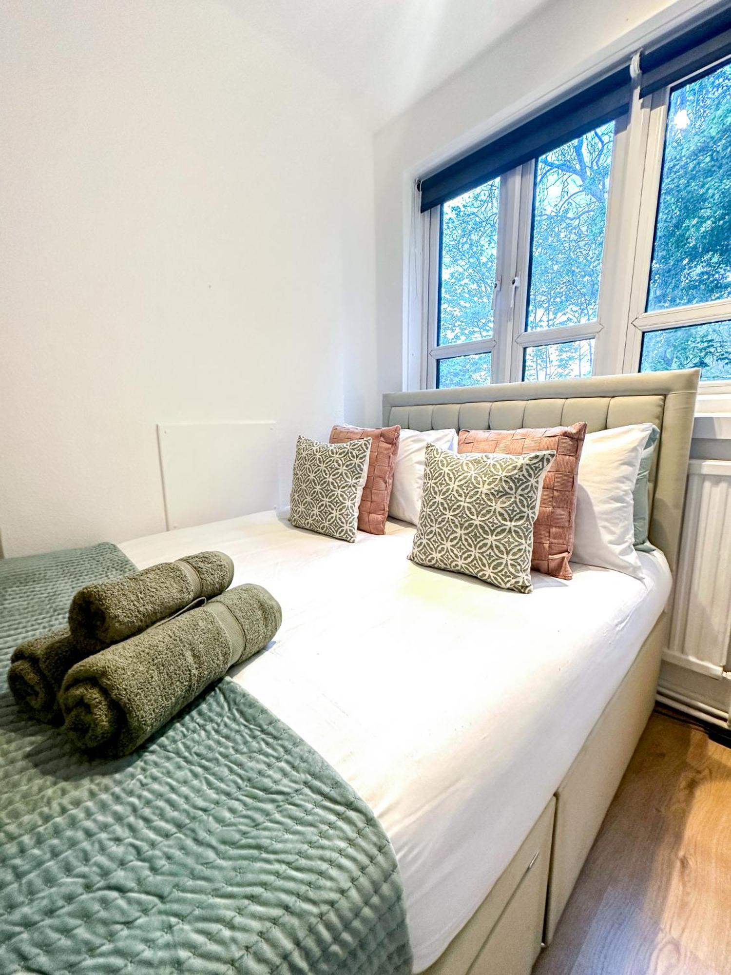 Apartamento Vibrant 3 Bedrooms Flat With Private Balcony Near Finsbury Park, Wood Green Londres