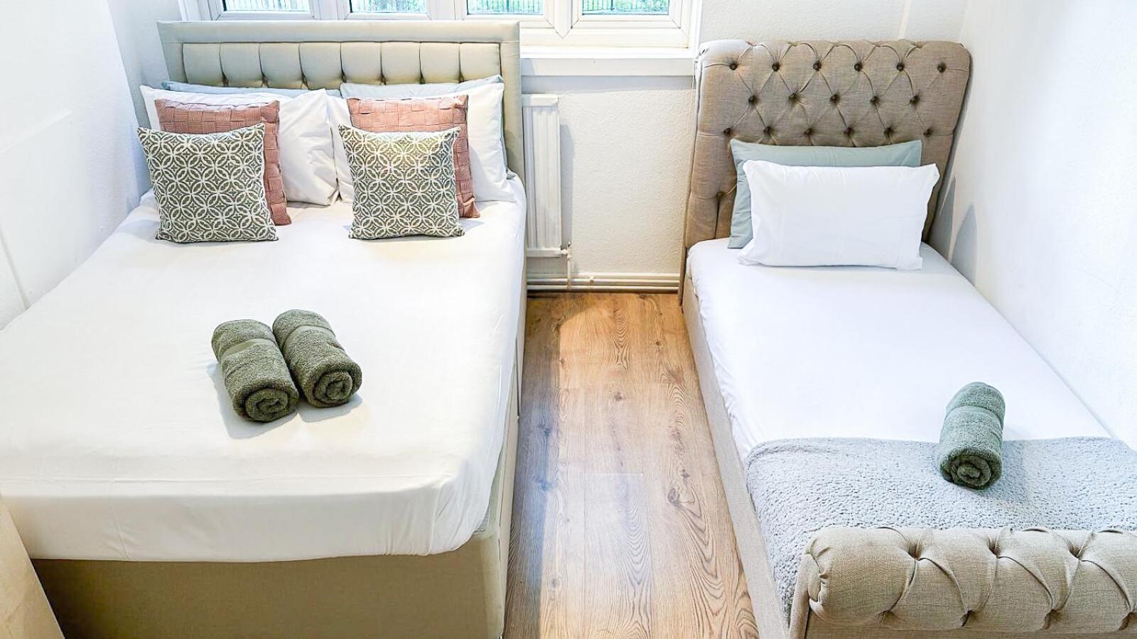 Vibrant 3 Bedrooms Flat With Private Balcony Near Finsbury Park, Wood Green Londres