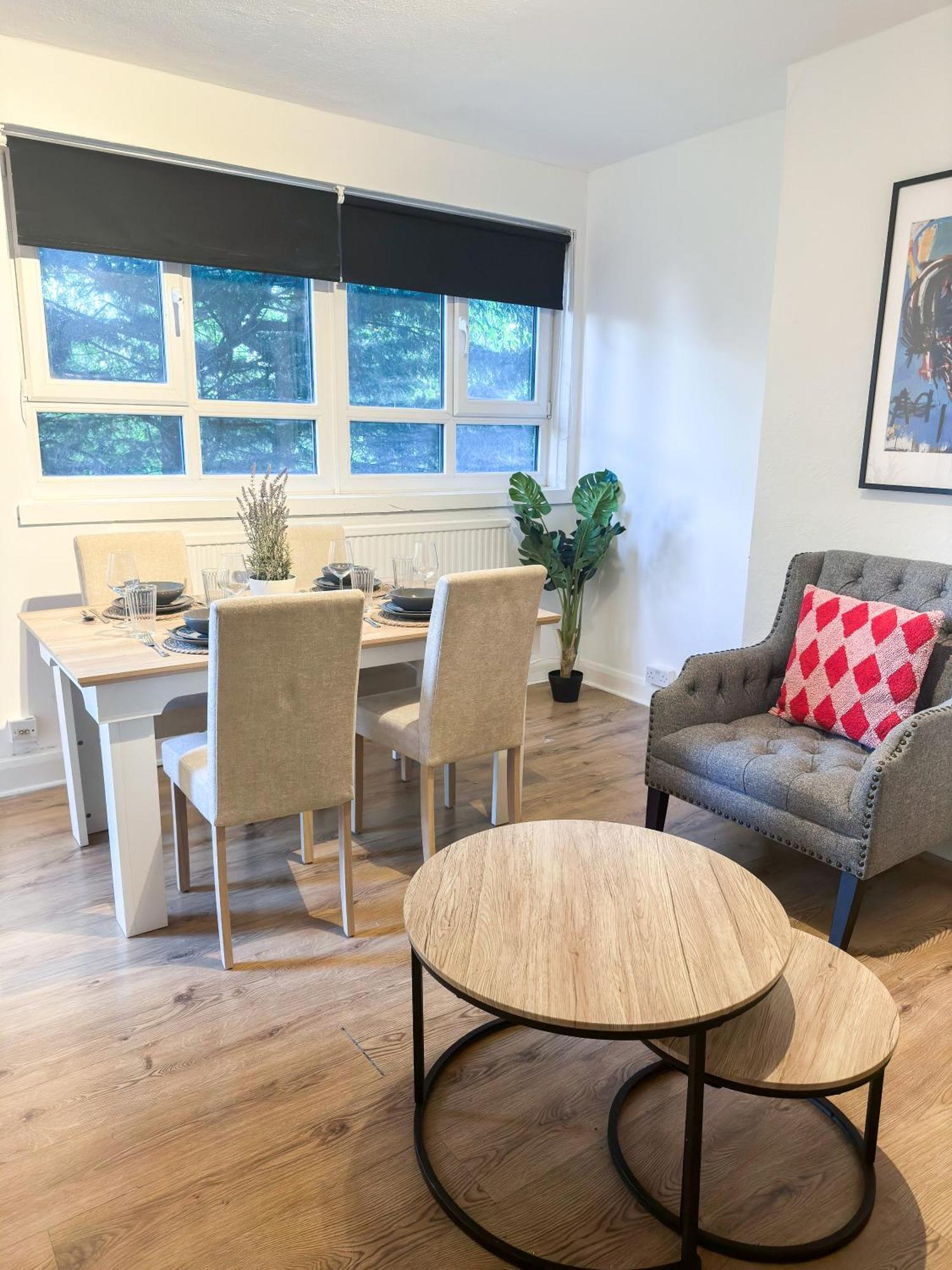 Apartamento Vibrant 3 Bedrooms Flat With Private Balcony Near Finsbury Park, Wood Green *