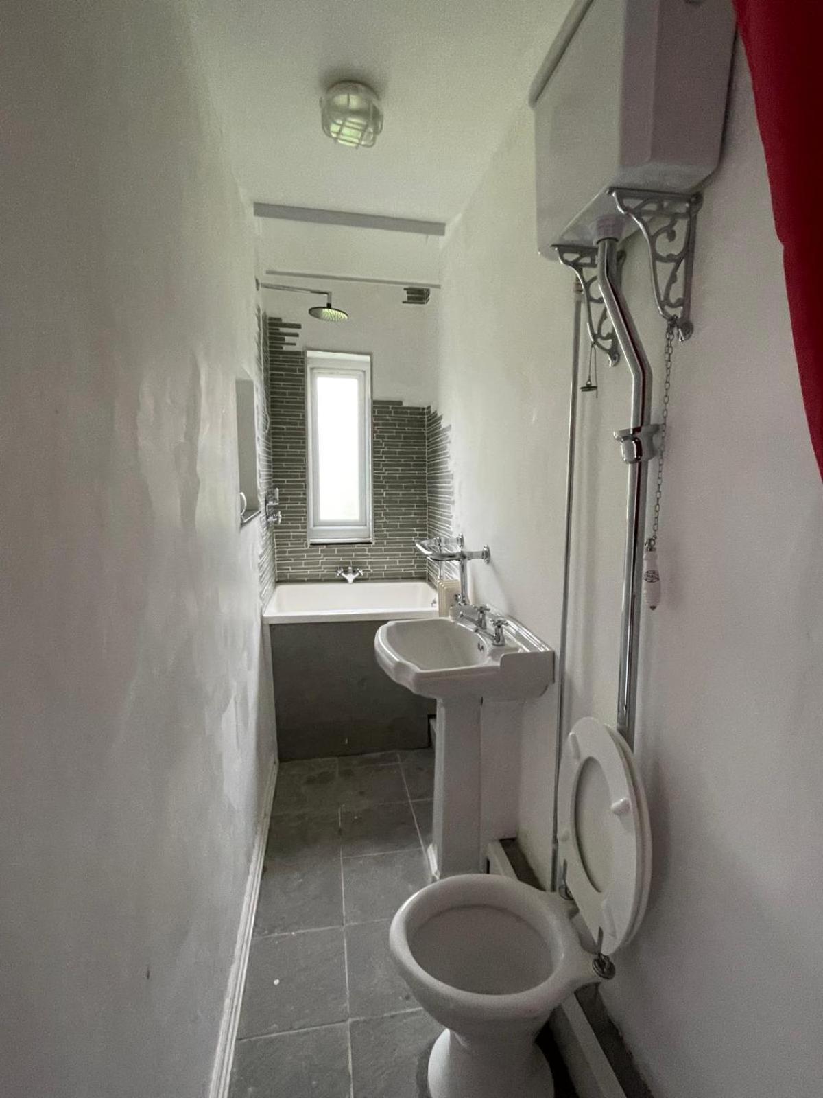 2 Bedroom Flat Wembley Londen