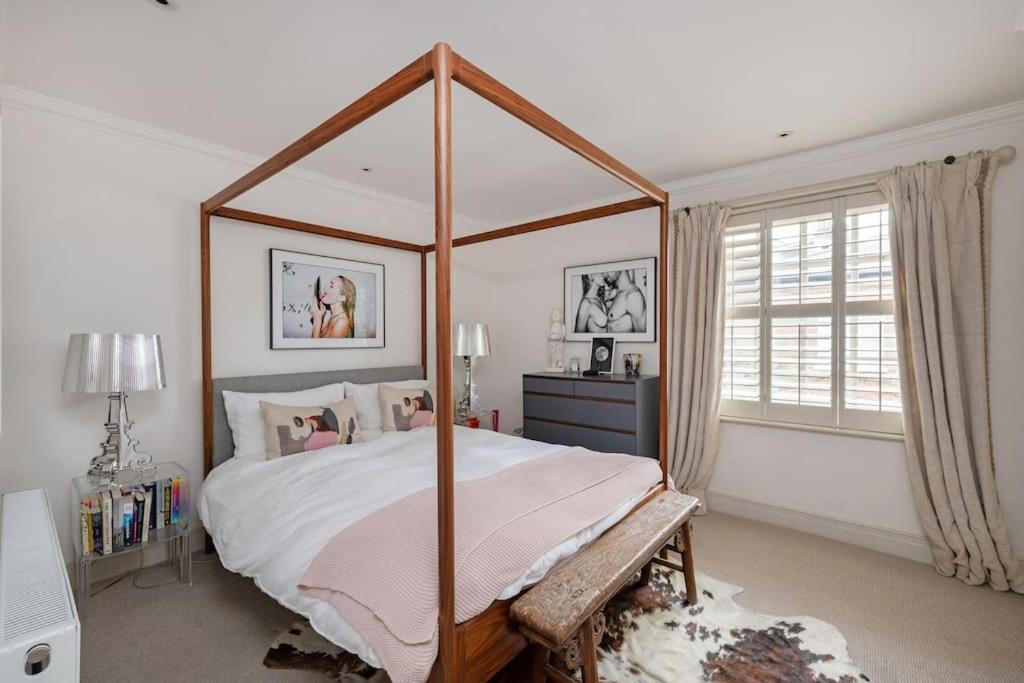 Perfect British Mews - Beautiful Garden Ferienhaus *