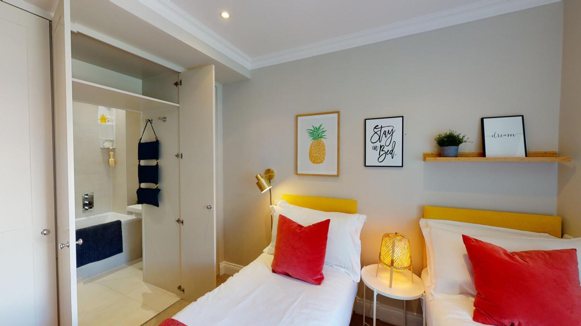 Madison Hill - White Hill House 4 - 2 Bedroom Flat