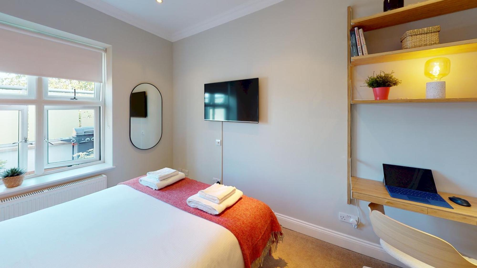 Apartment Madison Hill - White Hill House 4 - 2 Bedroom Flat