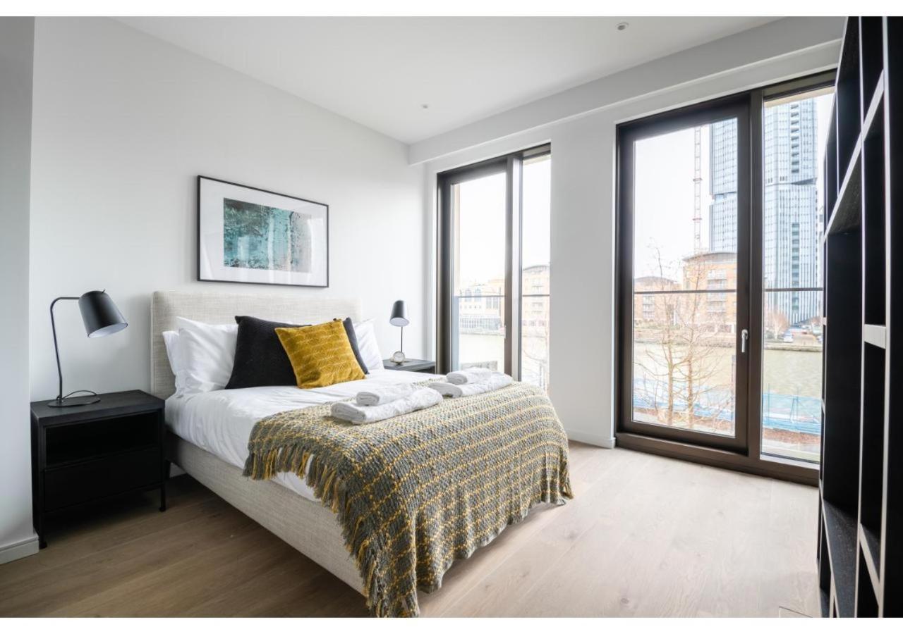 Elegant And Modern In Canary Wharf Right Next To Thames Apartment London