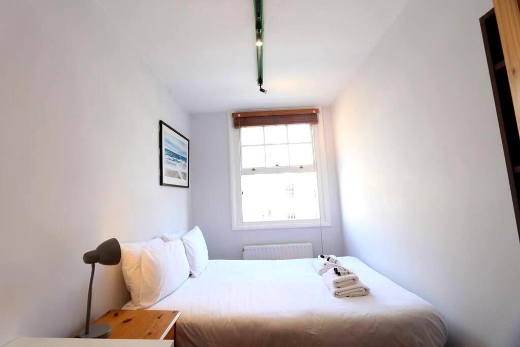Apartment 3 Bedroom Prime Angel Location