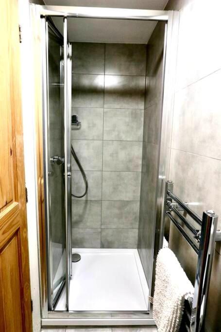 Apartment 3 Bedroom Prime Angel Location London