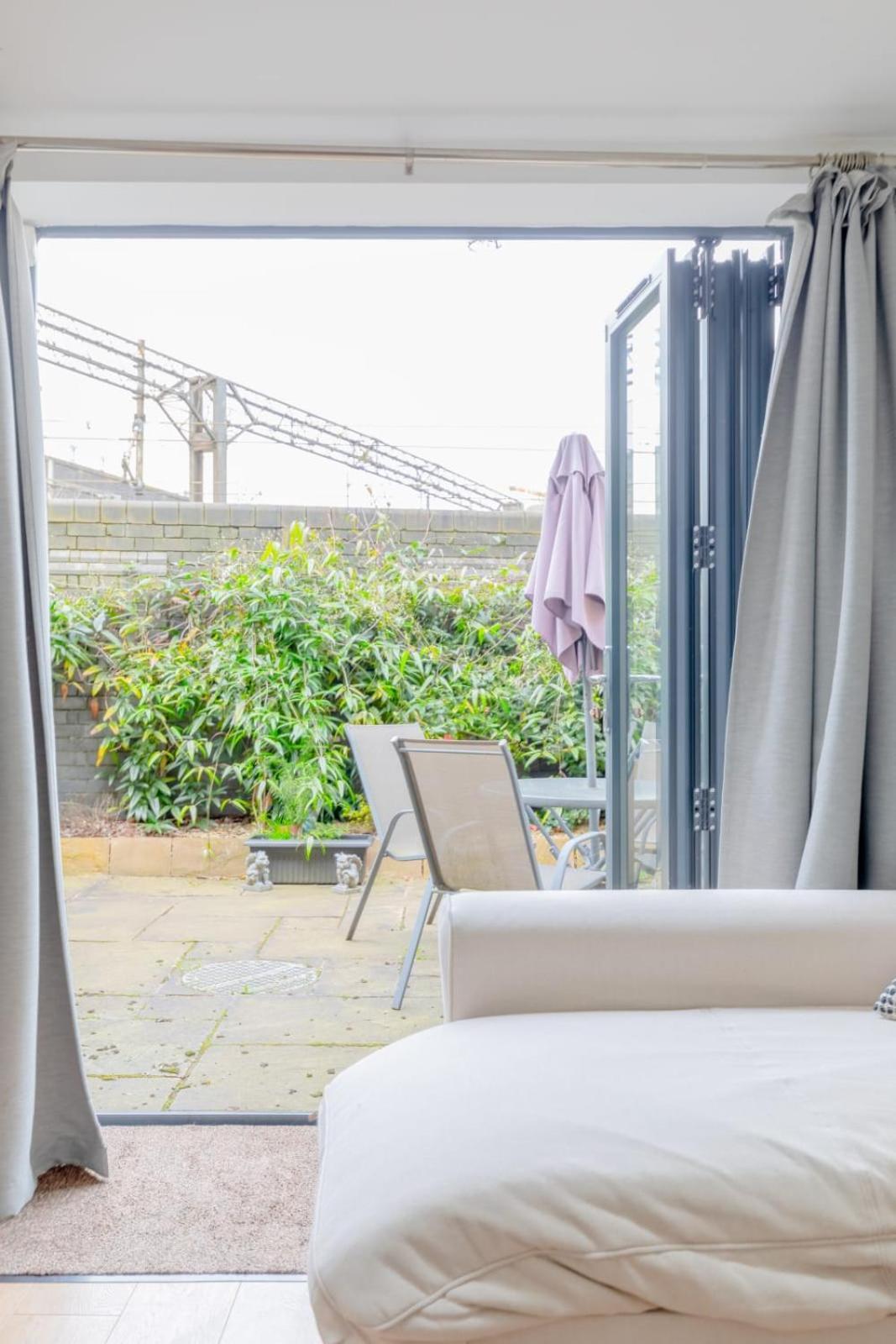 Homely 2bd Flat Wprivate Patio Near Maida Vale!
