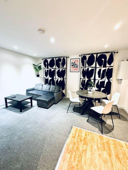 Modern 2 Bedroom Flat In Balham Apartamento Londres