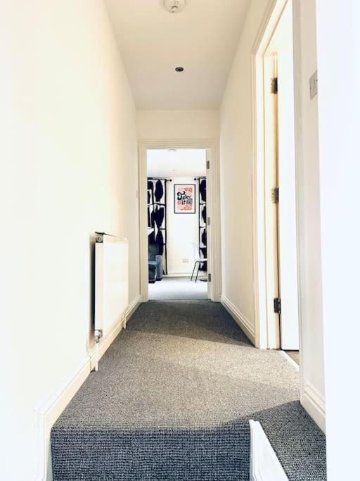 Modern 2 Bedroom Flat In Balham Londres
