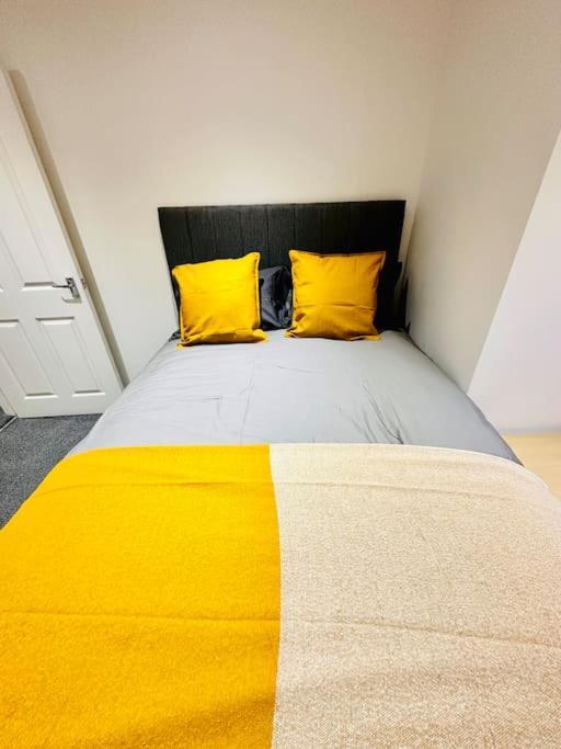 Modern 2 Bedroom Flat In Balham *