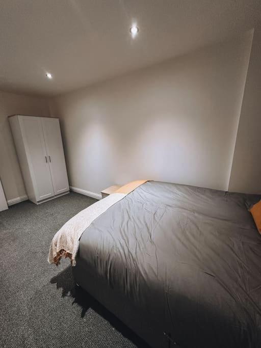 Modern 2 Bedroom Flat In Balham Londres