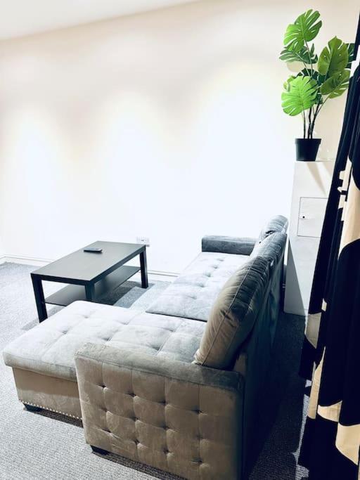 Modern 2 Bedroom Flat In Balham