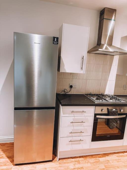 Modern 2 Bedroom Flat In Balham * Londres