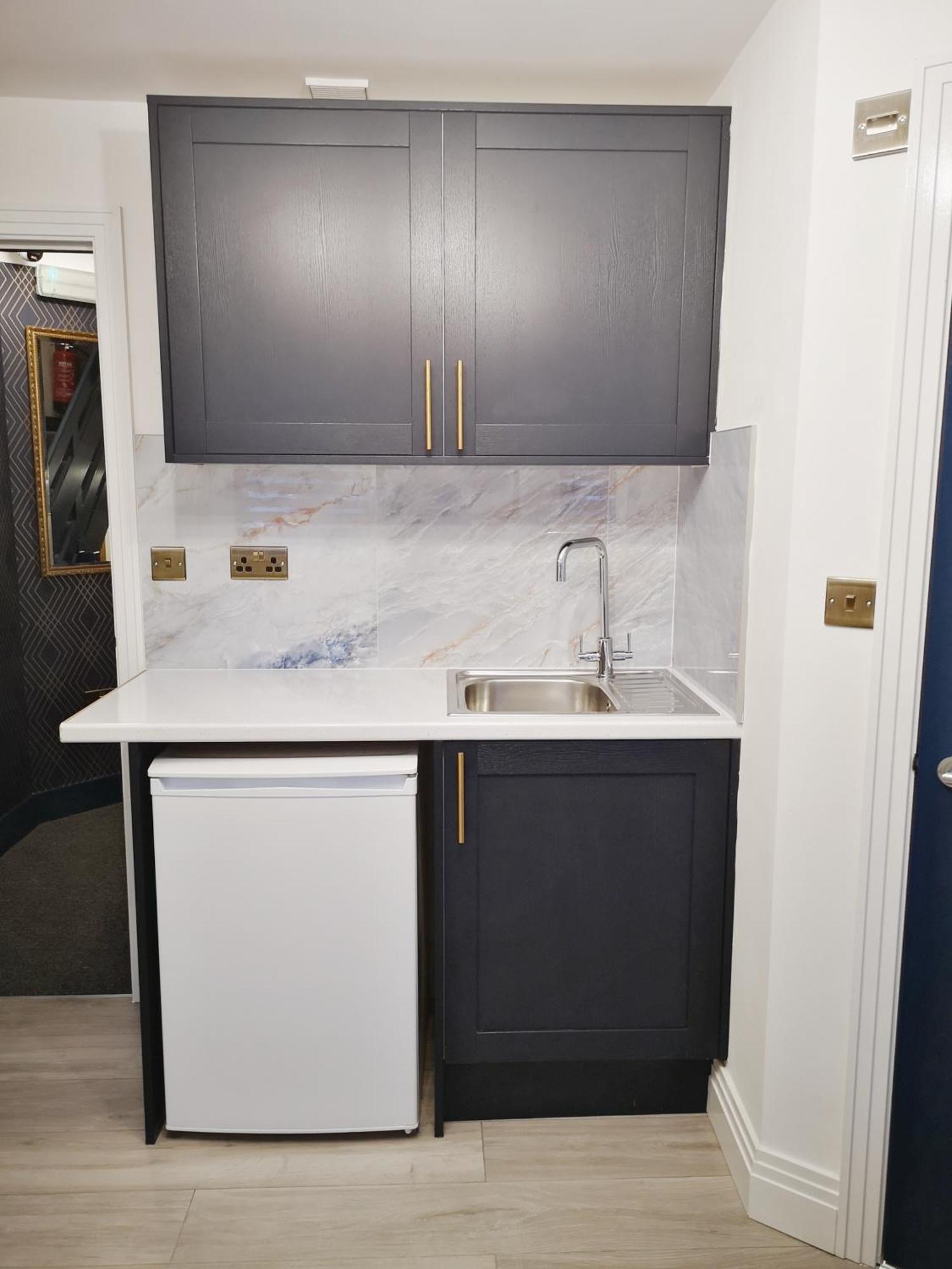 Stylish Minutes Away From Wembley Apartamento