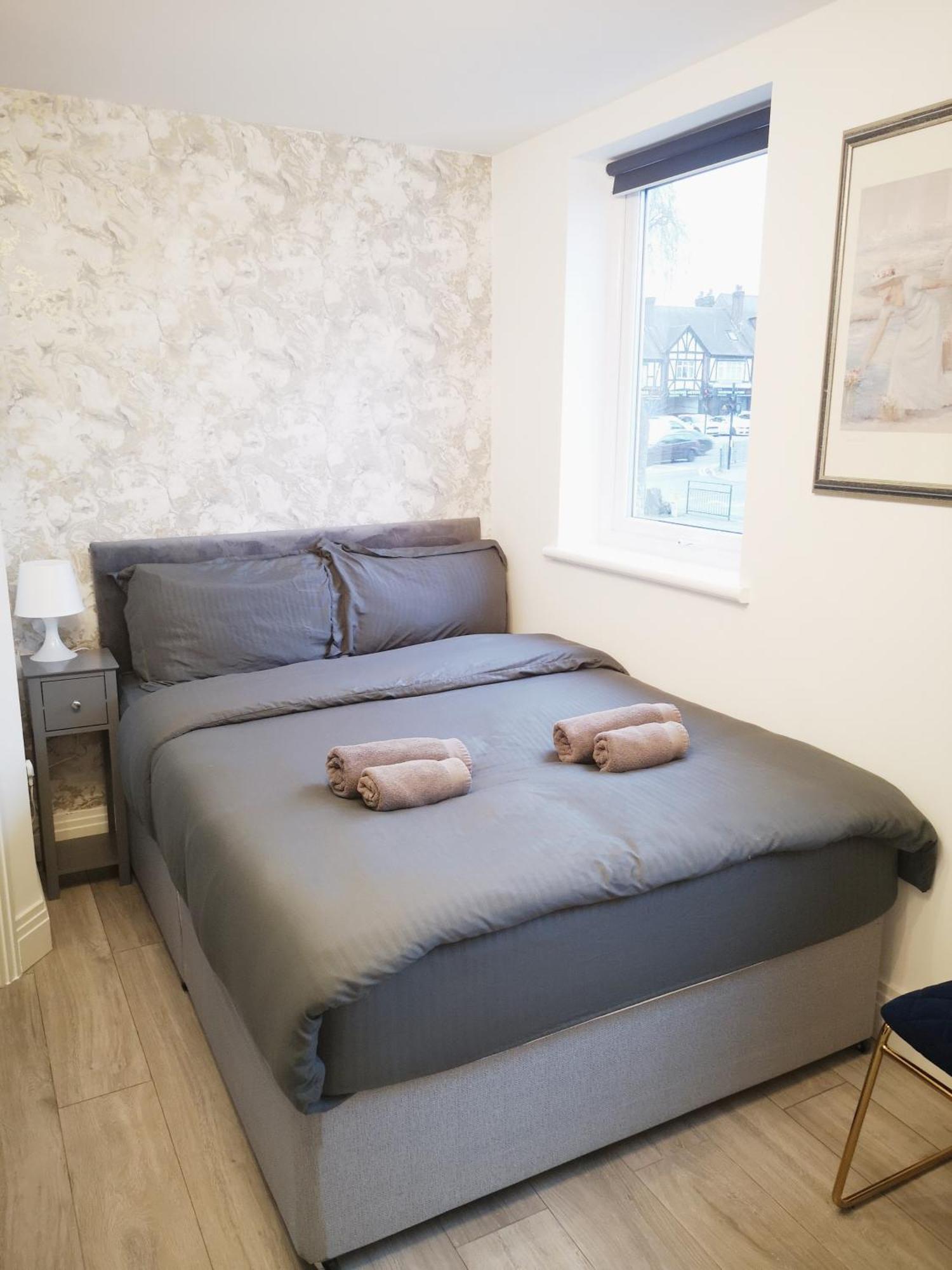 Stylish Minutes Away From Wembley Apartamento